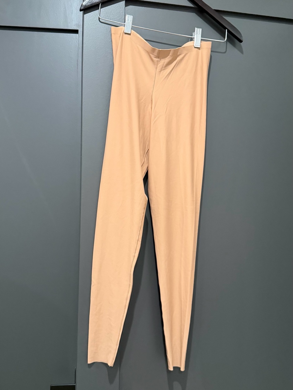 SKIMS Sculpting High-Waist Leggings in Warm Tan